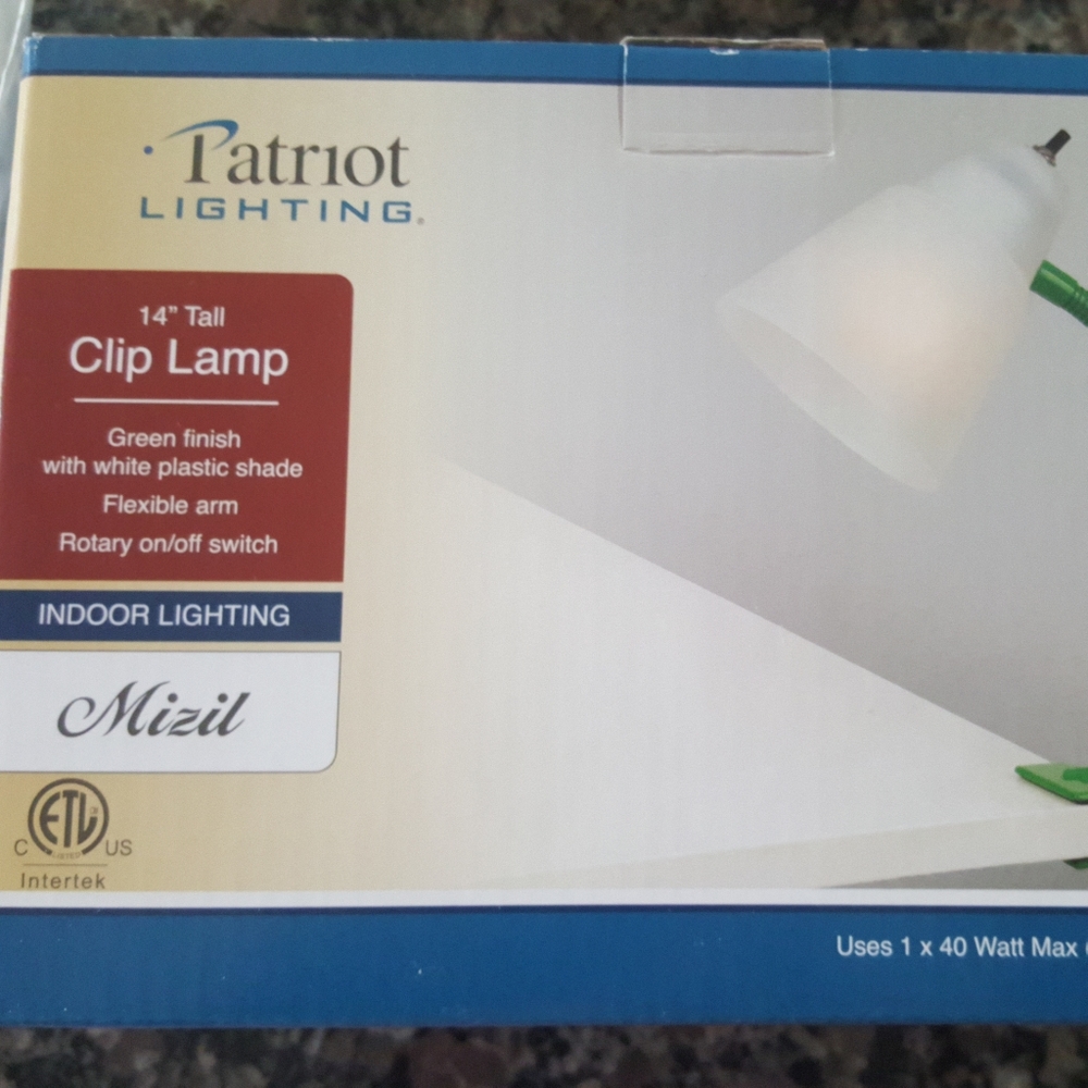 Patriot lighting green clip lamp 14" Tall Indoor new in box Flexible Arm